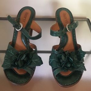 Born Pavone leather sandals, Size 7